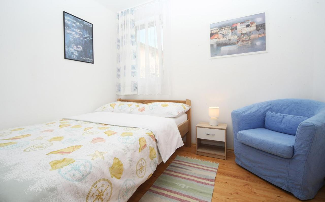 Apartments Mond Gornji Karin Eksteriør billede